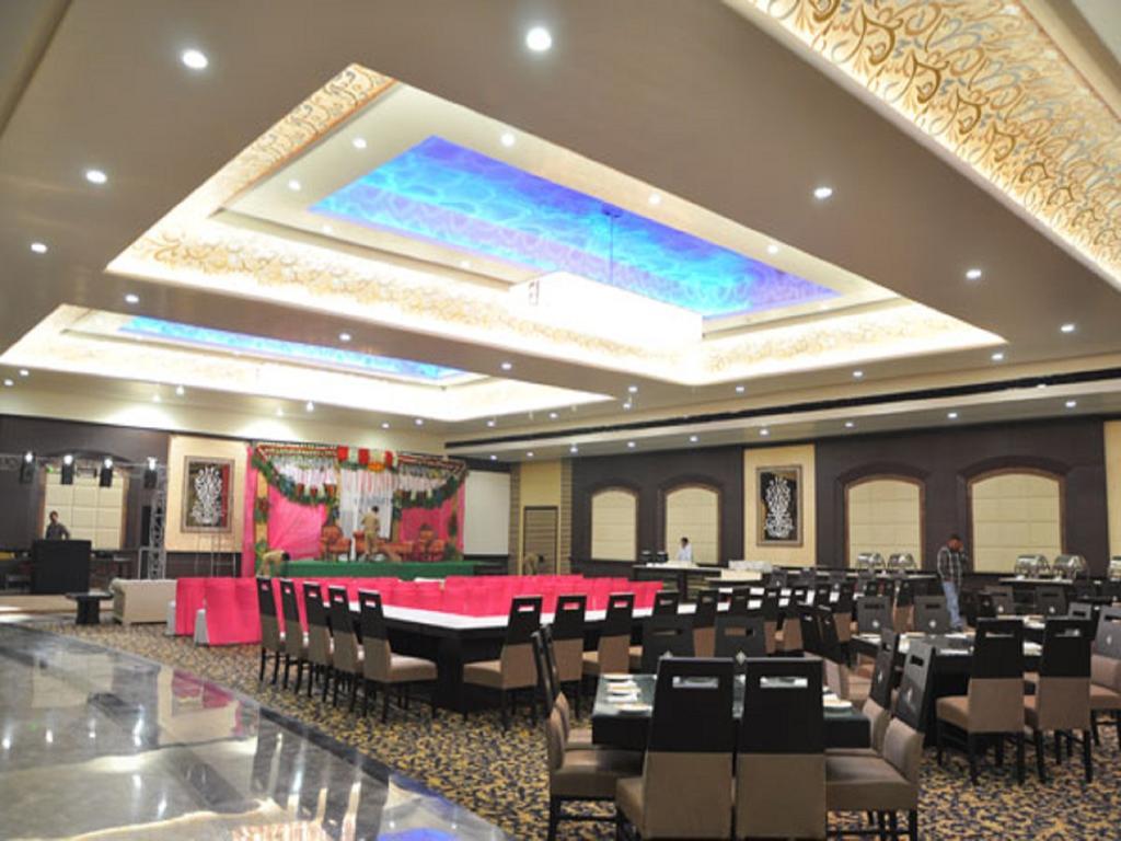 Hotel Sepal Бхатинда Экстерьер фото