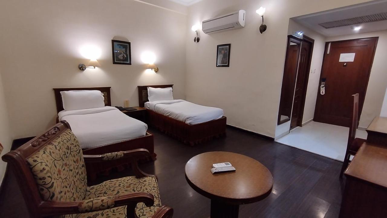 Hotel Sepal Бхатинда Экстерьер фото
