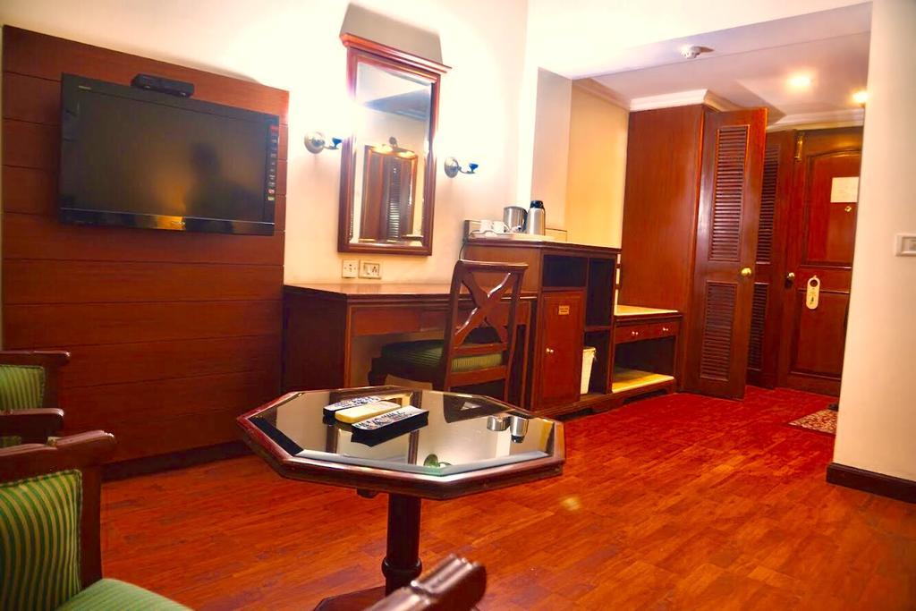 Hotel Sepal Бхатинда Экстерьер фото